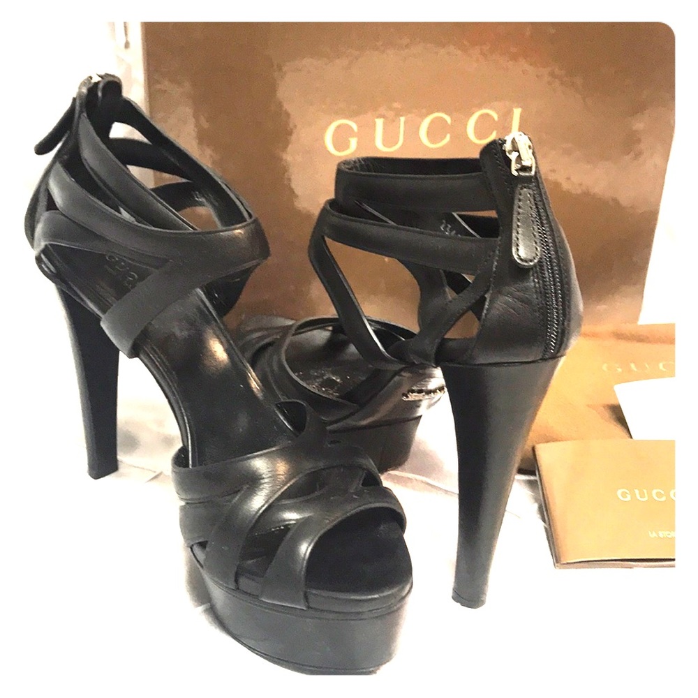GUCCI Lifford Black platform heels sz 8.5